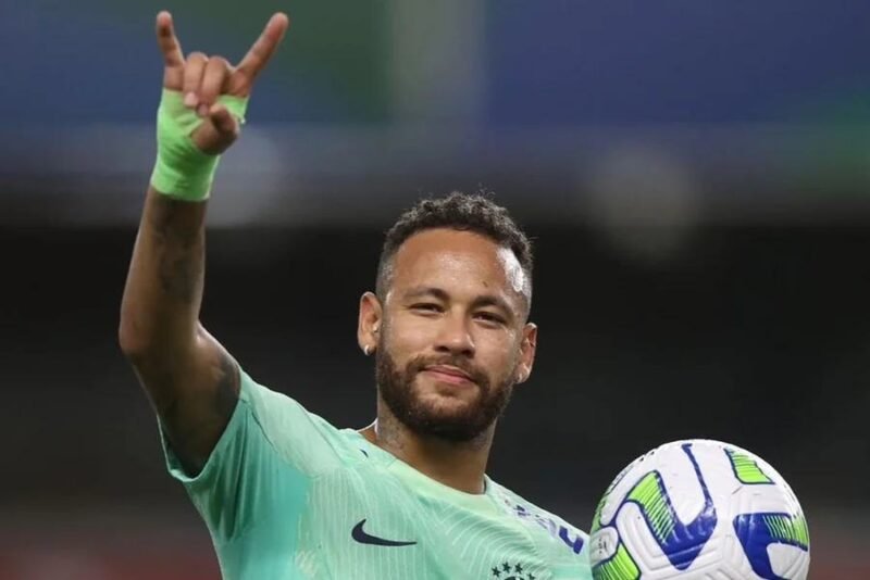 Após exames, Neymar teve uma lesão de grau 2 diagnosticada na panturrilha direita e perderá os dois amistosos da Seleção antes da Copa